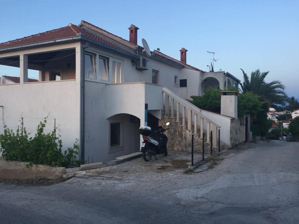 Apartment Mirela Supetar Kültér fotó